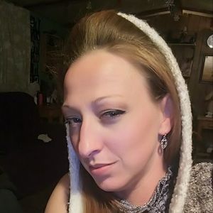 Meet your Posher, Angelina